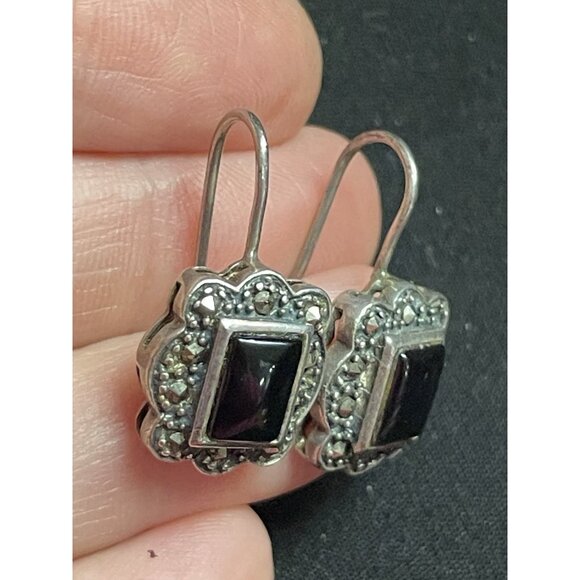 Vintage Sterling Silver 925 Onyx Marcasite Hook Earrings Signed DBJ - Picture 2 of 9